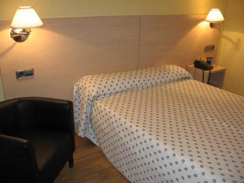 Madrid Motion Hostel Ngoại thất bức ảnh
